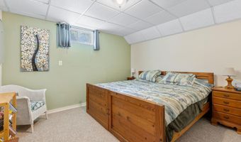 360 S Hemlock Rd, Charlestown, NH 03603