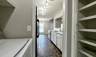 306 Evergreen Way, Brandon, MS 39047