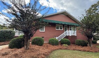 240 Whittle Cir, Ashburn, GA 31714