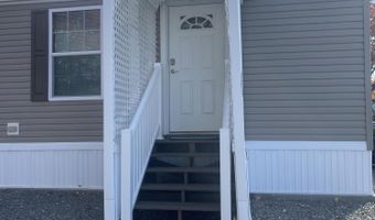 32 C St, Bangor, ME 04401