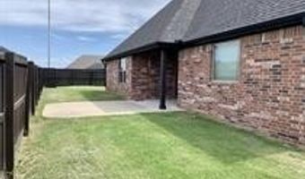 902 SW Cabriolet St, Bentonville, AR 72712