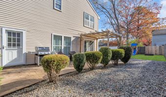 89 Ravenwood Blvd, Barnegat, NJ 08005