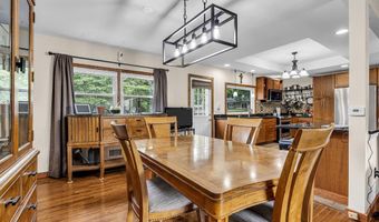 551 Chester Pkwy, Belford, NJ 07718