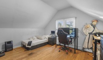 948 Wayne St, Bridgeport, CT 06606