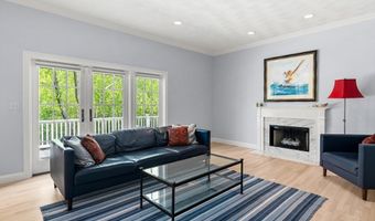 10 Yankee Way, Beverly, MA 01915
