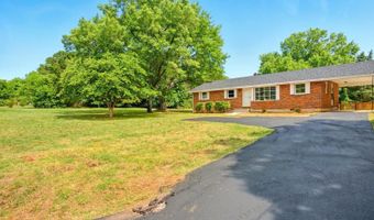 601 Riverview Dr, Altavista, VA 24517