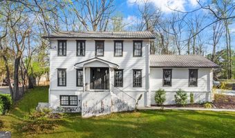 813 Lakeshore Dr, Berkeley Lake, GA 30096