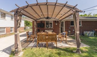 2041 Norfolk Ave, Ann Arbor, MI 48103
