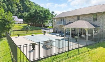 10 Windy Brook Ln, Banner, KY 41603