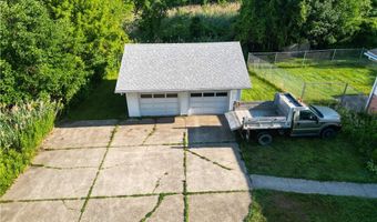 8238 Center Rd, Ashtabula, OH 44004