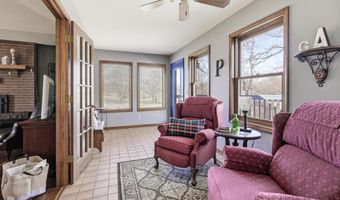 916 E 27th St, Baxter Springs, KS 66713