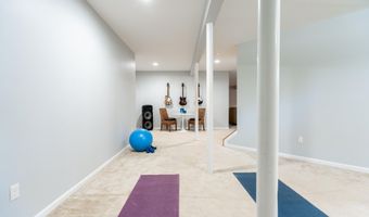 1962 Breakers Dr, Barnegat, NJ 08005
