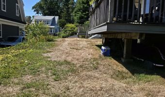 85 Ivy St, Branford, CT 06405