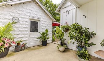 12801 E Edgewater Dr, Albany, IN 47320