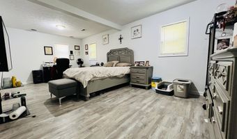 410 N 20th Ave, Beech Grove, IN 46107