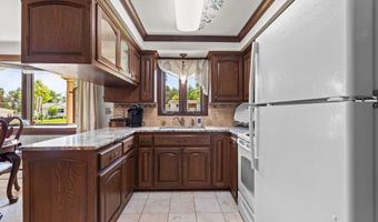 630 W CAPITOL Dr, Appleton, WI 54911