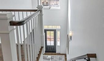 37 Primrose Ln, Cromwell, CT 06416