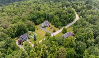 60 Lady Slipper Ln, Chester, NH 03036