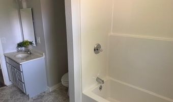 1311 N Mansfield Rd, Ava, MO 65608