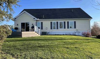 105 Linden Ln, Albia, IA 52531