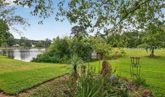 13 Gables Ln, Bluffton, SC 29910