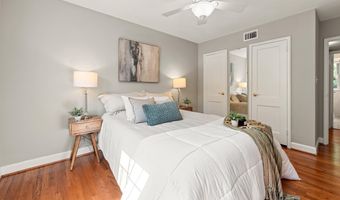 706 S FAYETTE St 21, Alexandria, VA 22314