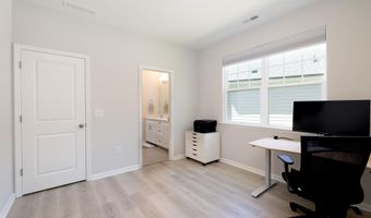 2300 Kingscup Ct, Apex, NC 27502