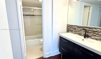20335 W Country Club Dr 502, Aventura, FL 33180