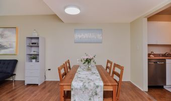 609 Watersedge Dr, Ann Arbor, MI 48105