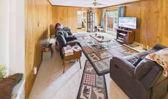 415 Redbud Dr, Ashland, KY 41102