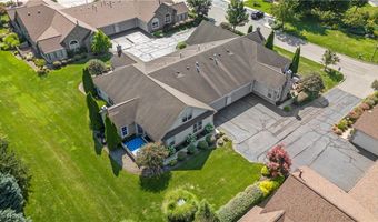 276 Sandover Dr, Aurora, OH 44202