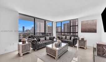 20515 E Country Club Dr 2048, Aventura, FL 33180