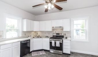 10 Elm Ct, Andover, MA 01810