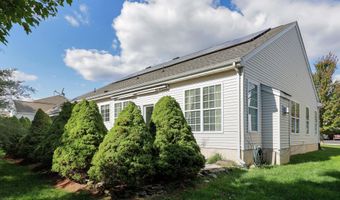 28 Passage Ln, Barnegat, NJ 08005