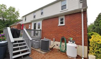 1538 Redfields Rd, Appomattox, VA 24522