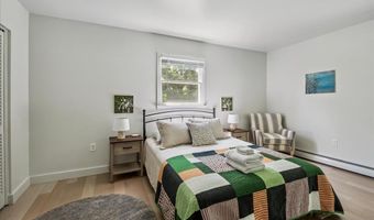 7 Grassy Brook Rd, Brookline, VT 05345