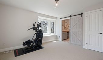 1100 Skyevale Dr NE, Ada, MI 49301