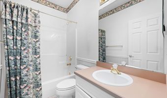 88 Robin Ln, Barnegat, NJ 08005