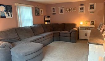 11 Glen St, North Providence, RI 02911