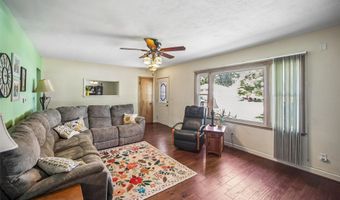564 SW Goodwin St, Ankeny, IA 50023