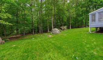9 Candlewood Dr, Amherst, NH 03031