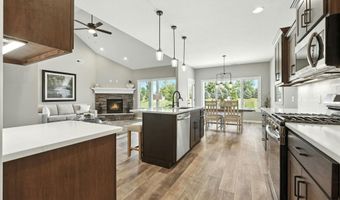 18780 Eisley Cv, Auburn, IN 46706