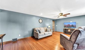 140 Haussauer Rd, Amherst, NY 14068