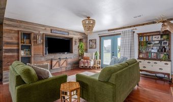 13731 Lawrence 2170, Aurora, MO 65605
