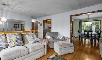 7 Laurel St, North Providence, RI 02911