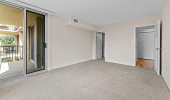 4600 S FOUR MILE Dr S 927, Arlington, VA 22204