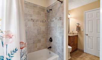 54 Storm Jib Ct, Bayville, NJ 08721