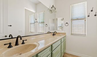 4301 S NEWPORT St, Chandler, AZ 85249