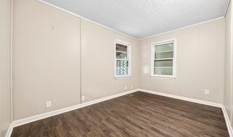 104 Elm St, Adairsville, GA 30103