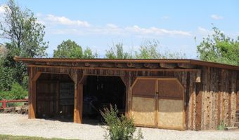 8 Juan Martinez Rd, Arroyo Seco, NM 87580